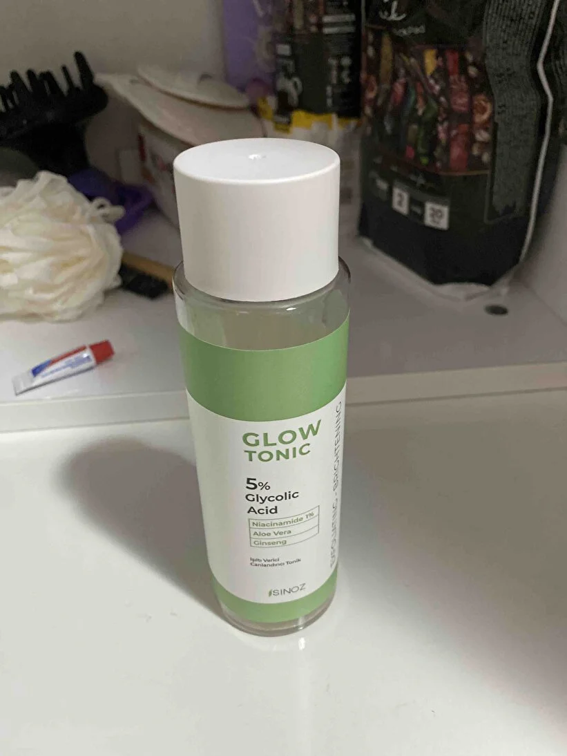 Sinoz Gözenek Sıkılaştırıcı Arındırıcı Canlandırıcı Peeling Etkili %5Glikolik Asit İçeren Glow Tonik 200ml
